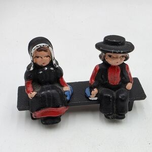 Vintage Cast Iron Painted Amish Man Woman On Bench